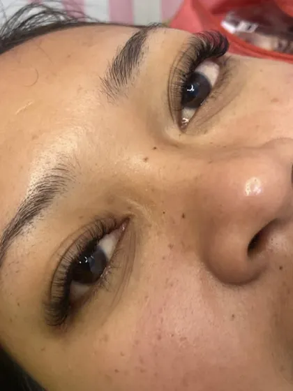You can still get a beautiful result with shorter lengths. This client preferred a more understated Classic set, and the result is a delicate enhancement that looks incredibly natural.
