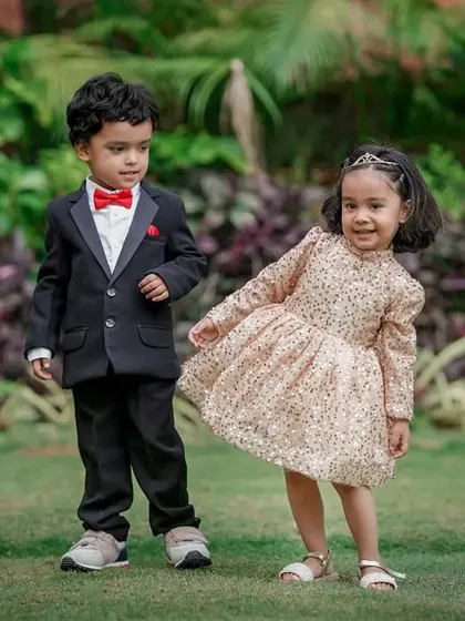Twice the joy, twice the love. Capturing the sweet and playful interactions between siblings.