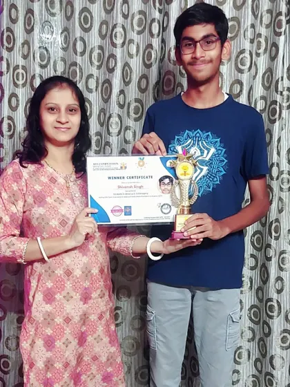 Celebrating excellence in Panki, Kanpur! We hosted an award ceremony to honor the brilliant achievements of our students in the 12th competition.