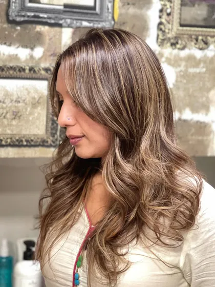 The side profile shows the beautiful, soft layers and color.