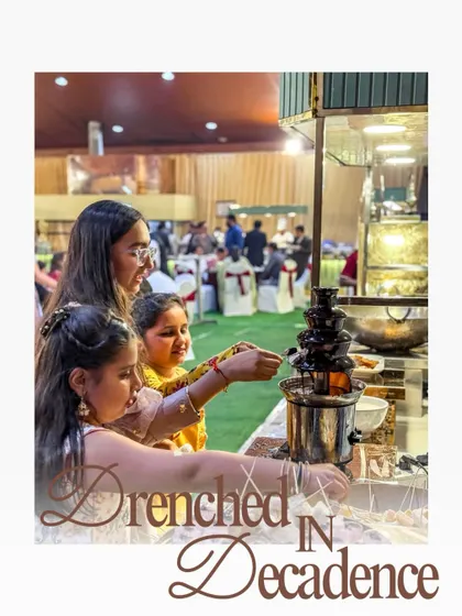 Our live chocolate fondue counter is a sweet adventure for guests of all ages. Dip, swirl, and indulge in pure chocolate bliss with a variety of fruits and marshmallows.