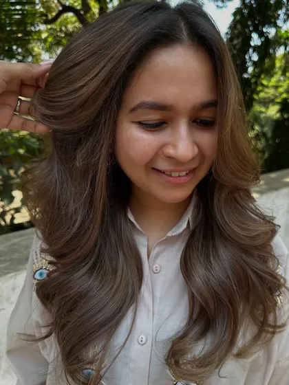 A final portrait of the 'Beige Color Refresh'.