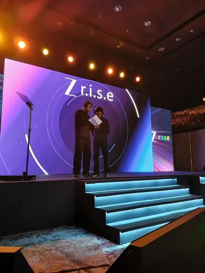 Rehearsing on stage for the Zee 5 event. We ensure every speaker is comfortable with their position and the teleprompter.