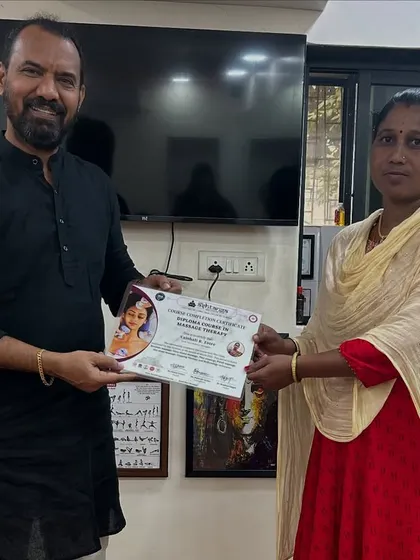 I am happy to present this certificate to another dedicated graduate of our Diploma in Massage Therapy course. Congratulations on this wonderful achievement.