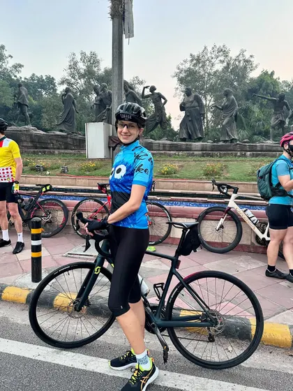 Posing with her Scott bike at our favorite photo spot.