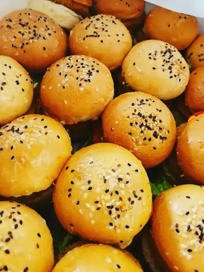 Another look at our popular veg sliders, packed and ready for a birthday party. These quick bites are always a hit with guests.