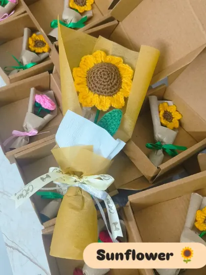 Preparing a bulk order of our mini sunflower and rose bouquets. These are perfect as favors for weddings, showers, or parties.