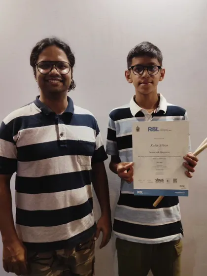 Congratulations to Kabir for passing his RSL debut drums exam with distinction! Kudos to his dedicated teacher, Shreyash, for the excellent guidance.
