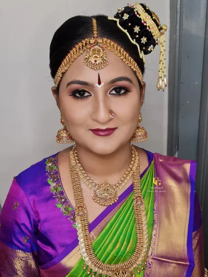 My beautiful Iyengar bride Aishwarya, looking serene and elegant for her muhurtham.