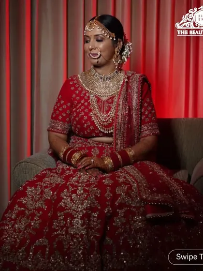 A beautiful portrait of one of my brides. The makeup was designed to be picture-perfect from every angle, with a focus on glowing skin and defined eyes that stand out.