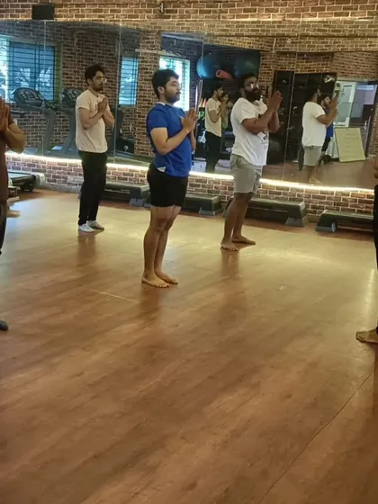 Another angle of our opening stance, showing the calm and disciplined atmosphere I cultivate in my studio.