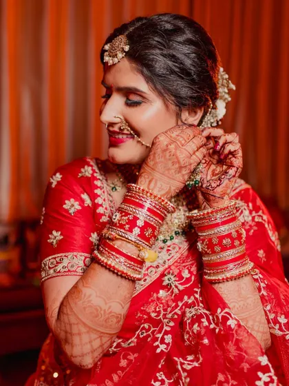 I believe every bride deserves to feel beautiful. This collection features more of the stunning bridal portraits I've had the pleasure of taking.