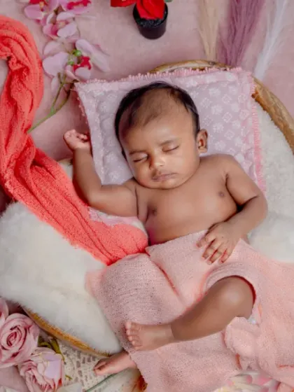 Pretty in pink. I love using soft, pastel-colored flowers and fabrics to create a gentle and dreamy atmosphere for my newborn sessions.