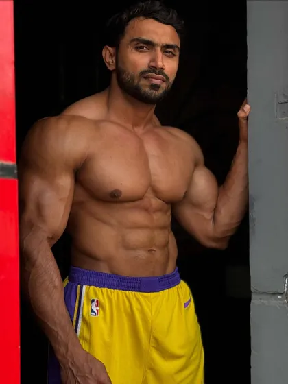 A confident look, backed by a strong physique.