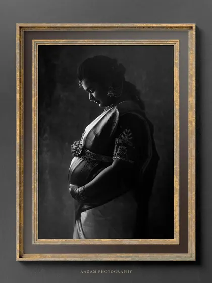 I love showing clients how their portraits can become true works of art. Here, the image is presented in a digital frame to visualize it as a timeless piece for their home.