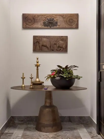 An identical shot of the traditional entrance nook, a space that feels both sacred and stylish.