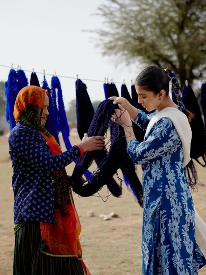 We worked with local artisans in Jaipur to bring authenticity to the campaign. This image captures a genuine interaction and celebrates the craft.