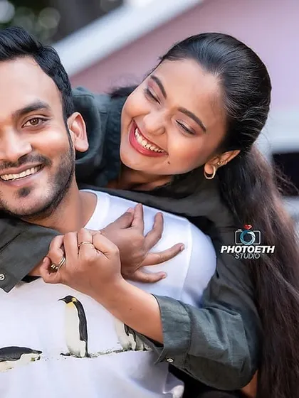 A warm, happy piggyback photo from Prashast and Yamini's session. This kind of natural pose is perfect for capturing genuine smiles and connection.