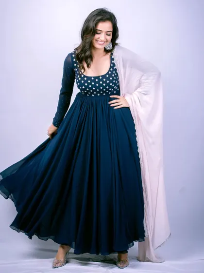 The full ensemble, showcasing the long, sheer sleeves and the elegant drape of the georgette Anarkali. It's a versatile outfit that can be dressed up or down for various occasions.