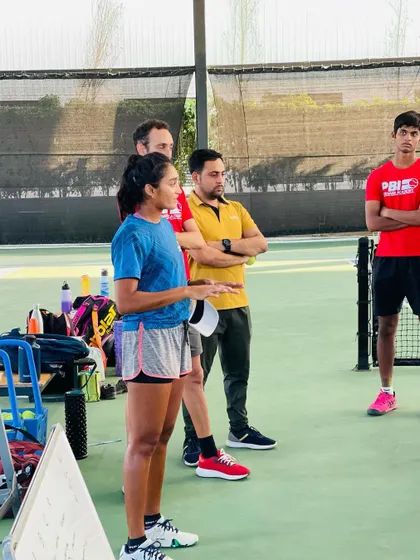 It was a privilege to spend time with these young players at the PBI Tennis Academy. I shared insights on how meditation and visualization have impacted my performance, and we talked about the journey of becoming a professional athlete. These sessions are incredibly meaningful to me.