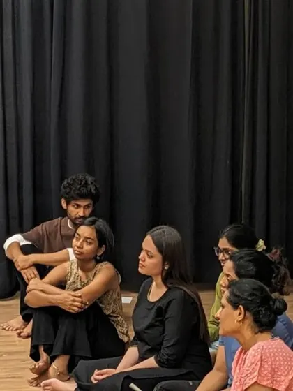 A moment of shared listening and reflection. Our workshops are not just about moving, but also about being present with ourselves and each other.