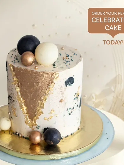 A closer look at the abstract design and elegant color palette of this contemporary celebration cake.