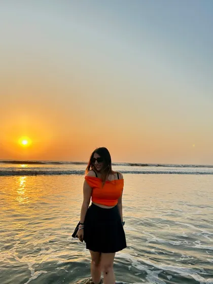 Another beautiful sunset shot. This kind of content is perfect for travel and fashion brands looking for stunning visuals.