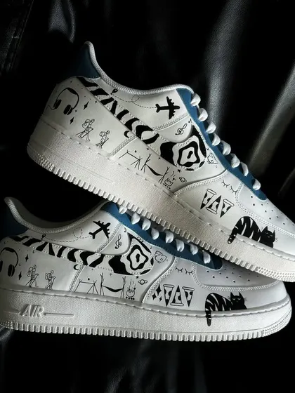 Another pair shot of the doodle custom sneakers.