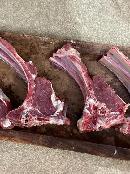 A closer look at the quality of our raw mutton chops. Sourced from healthy animals, these are a satisfying and biologically appropriate meal for dogs on a raw diet.