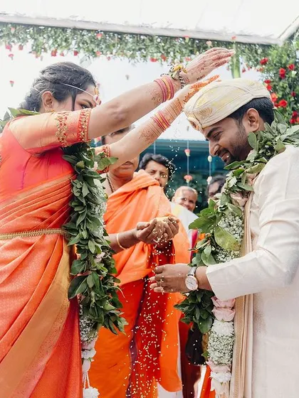 The 'jeerige bella' ritual, a key moment in many South Indian weddings, symbolizing the couple's union. We ensure these traditions are beautifully captured.