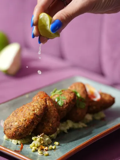 My lentil sprout cutlets, a crispy, wholesome treat paired with a bold, smoky guava thecha. A monsoon special.