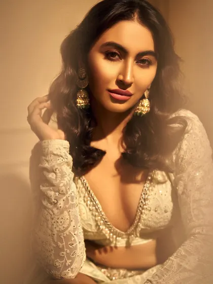 A dreamy, soft-focus shot that highlights the ethereal quality of this makeup look. The gentle haze adds a touch of romance to the overall vibe.