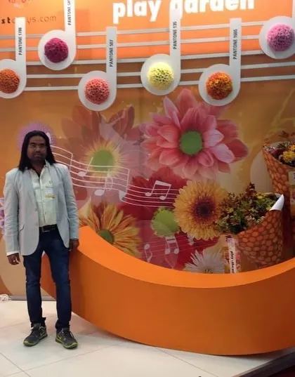 A fun, music-themed display at a flower show in the Netherlands. The use of bright colors and playful shapes shows that gardens can be full of joy and energy.
