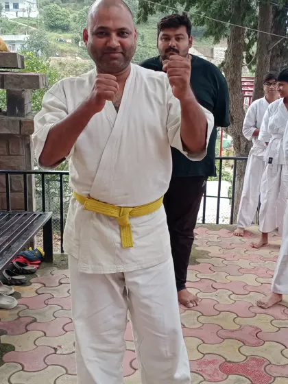 A fellow instructor in his fighting stance, ready for training. Our experienced instruction team ensures every student gets the attention they need.