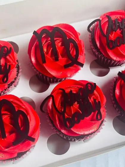 A slightly different perspective of the Virgo cupcakes, highlighting the clean lines of the custom acrylic toppers.
