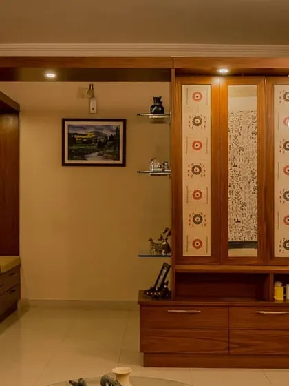 The partition panels aligned to show a third pattern combination. The ability to mix and match the panels provides endless visual possibilities within the same piece of furniture.