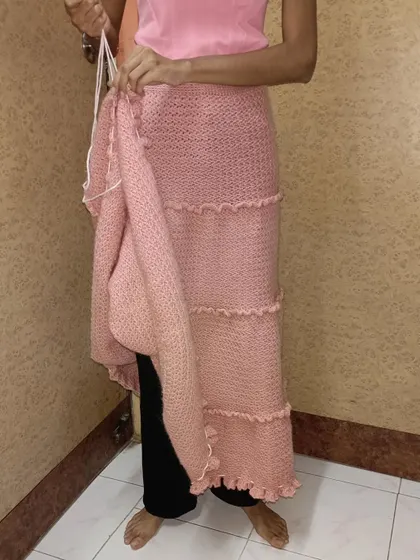 A view of the Maloi skirt being constructed, showing the different textured tiers.