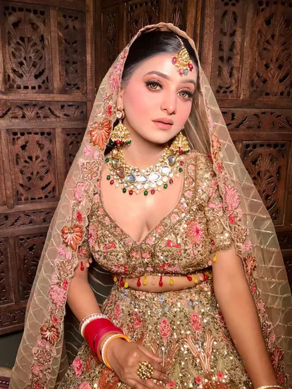 The same look with the dupatta set, ready for the wedding ceremony.