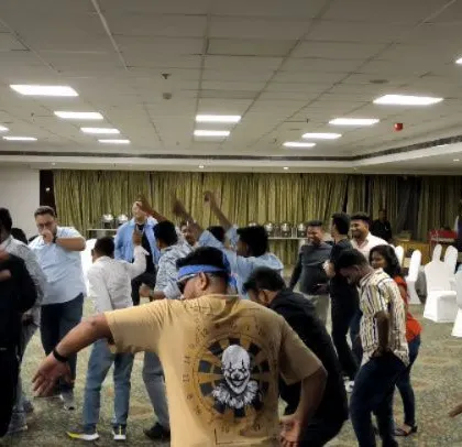 The marketing team from Fossil showing off their moves. I played an open-format set with something for everyone at this corporate party.