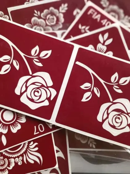 This simple rose stencil is one of my new arrivals. It's elegant and perfect for a quick and beautiful henna application.