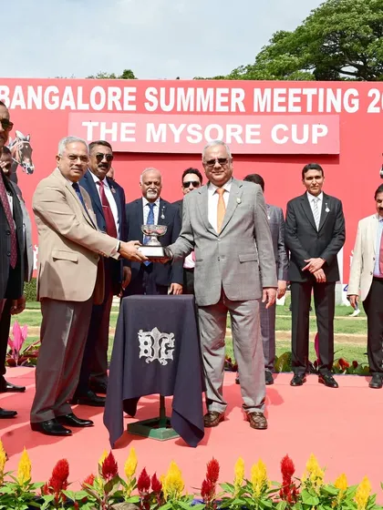 The Mysore Cup is presented by Mr. G. Venkatesh, Chairman of the Mysore Race Club, to the owners of Star of India.