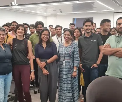 It was great to connect with so many enthusiastic people at the JLR office. Sharing my passion for fitness and hearing their questions is one of the most fulfilling parts of what I do.