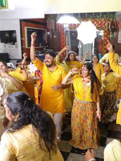 The entire family joins the couple for a dance, covered in turmeric and happiness. A Haldi is all about messy, joyful, and unforgettable celebrations.
