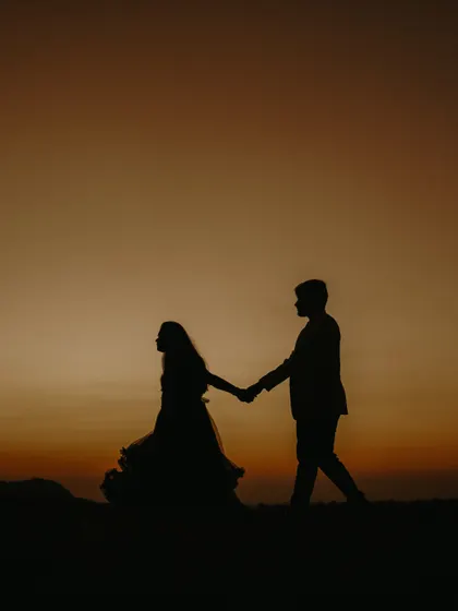There is something so special about sunset silhouettes. I focus on capturing that soft, golden light to create timeless and romantic images of you two.