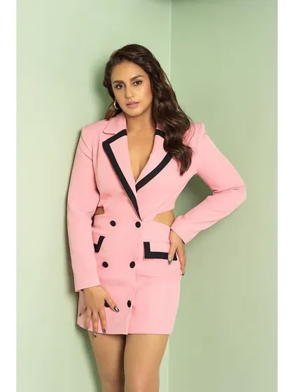 A fun and flirty take on power dressing. This pink blazer dress from River Island with black lapels and cutouts was perfect for the 'Double XL' trailer launch.