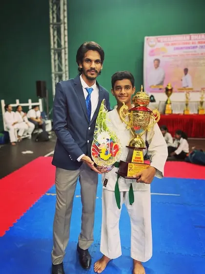 A huge congratulations to my student Yusuf on winning the Grand Championship at the Swabhiman Bharat Cup. His focus and commitment in the dojo have truly paid off, and I am incredibly proud to be his coach.