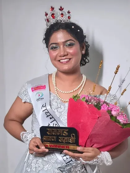 Our client won her competition wearing this beautiful white off-shoulder ball gown. Proof that the right outfit can make you a winner!