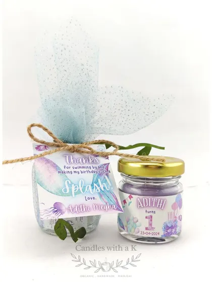 The complete mermaid-themed gift, featuring a personalized mini jar candle and custom tag.