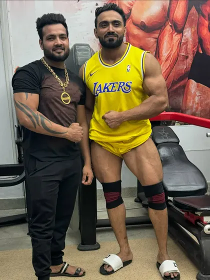 Another shot after the leg workout.