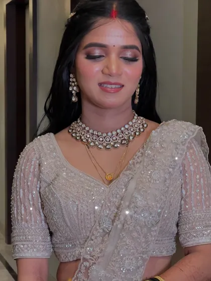 Another beautiful shot of the shimmery eye makeup for the reception look.